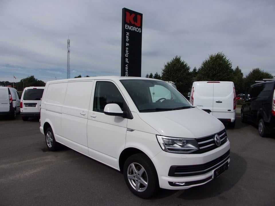 VW Transporter 2,0 TDi 150 Kassevogn DSG lang