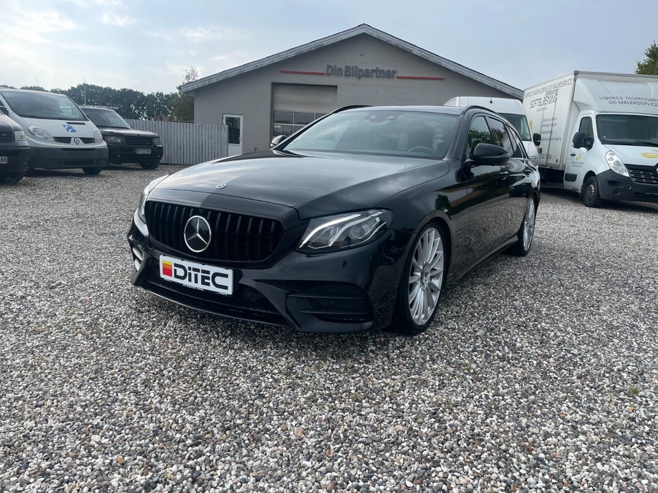 Mercedes E300 de 2,0 AMG Line stc. aut. 5d