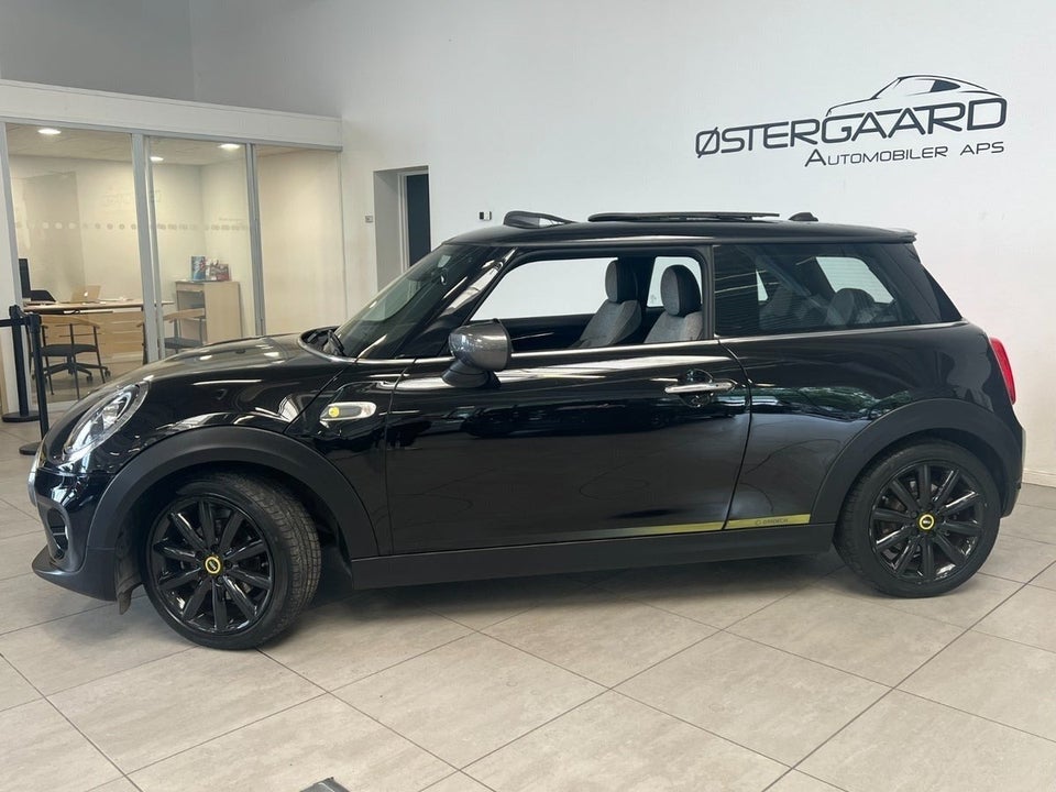 MINI Cooper SE Trim M Greenwich 3d