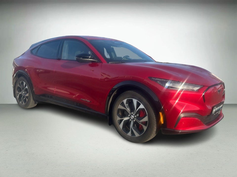 Ford Mustang Mach-E 98 Premium Extended Range AWD 5d