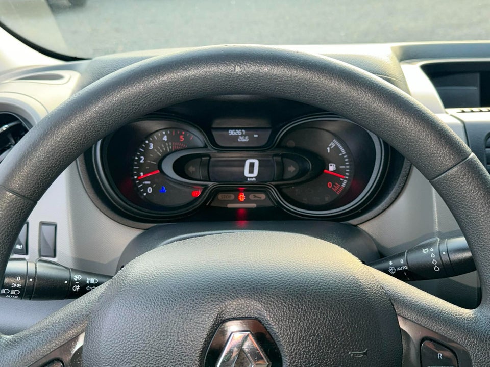 Renault Trafic T29 1,6 dCi 120 L2H1