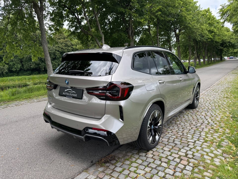 BMW iX3 Charged M-Sport 5d