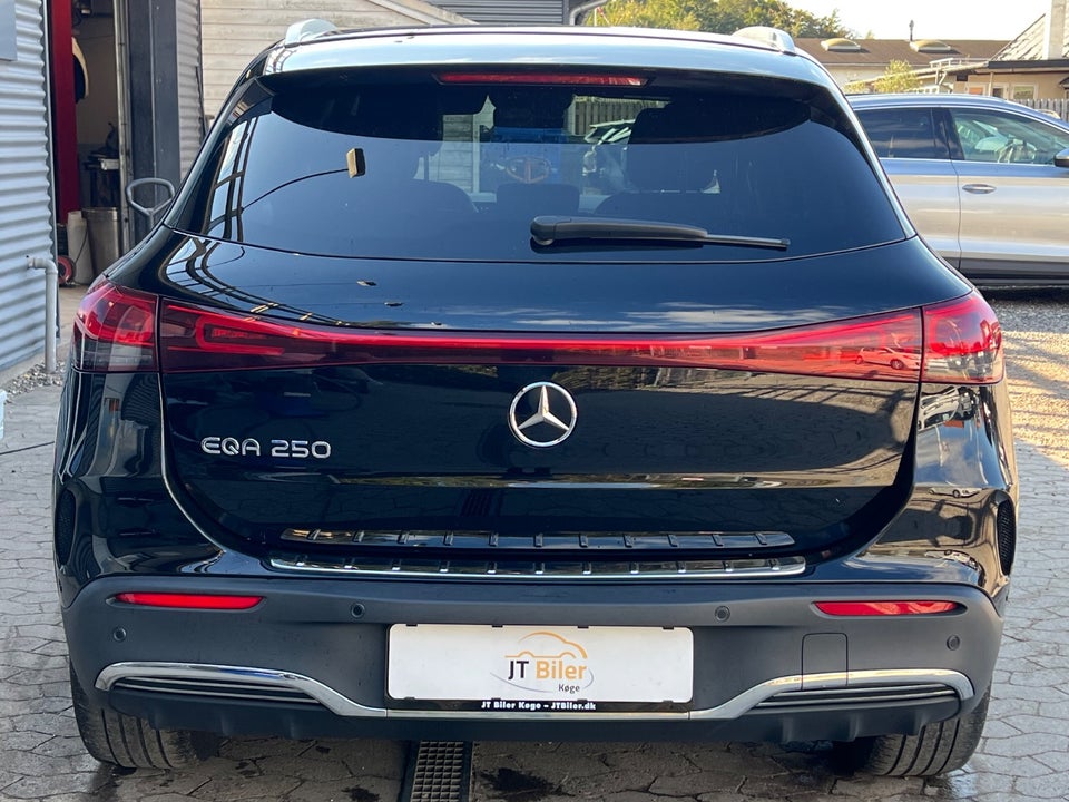Mercedes EQA250 AMG Line 5d