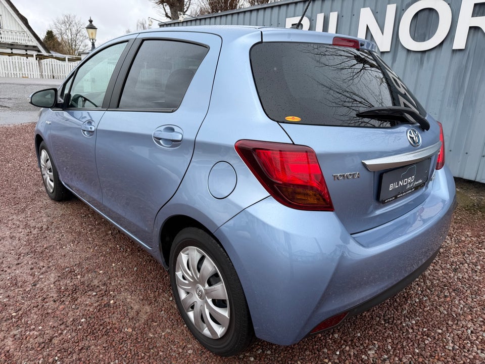 Toyota Yaris 1,5 Hybrid H2 Premium e-CVT 5d
