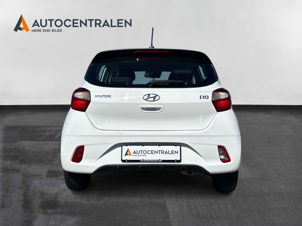 Hyundai i10 1,0 MPi Essential AMT 5d
