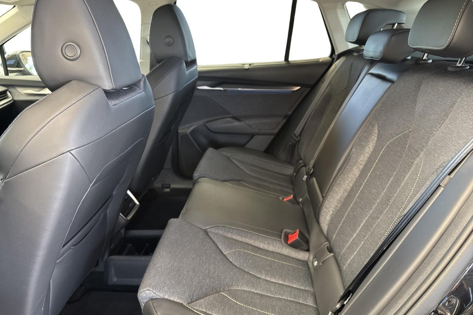Skoda Elroq 85 iV Advanced 5d