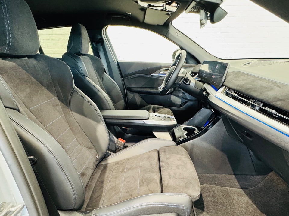 BMW iX2 xDrive30 M-Sport 5d