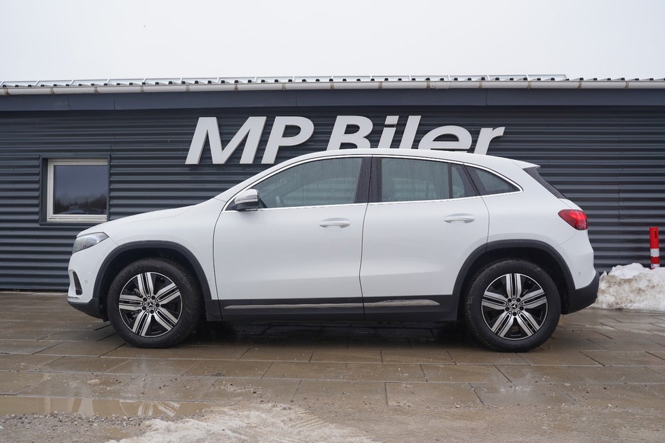 Mercedes EQA250+ Progressive 5d