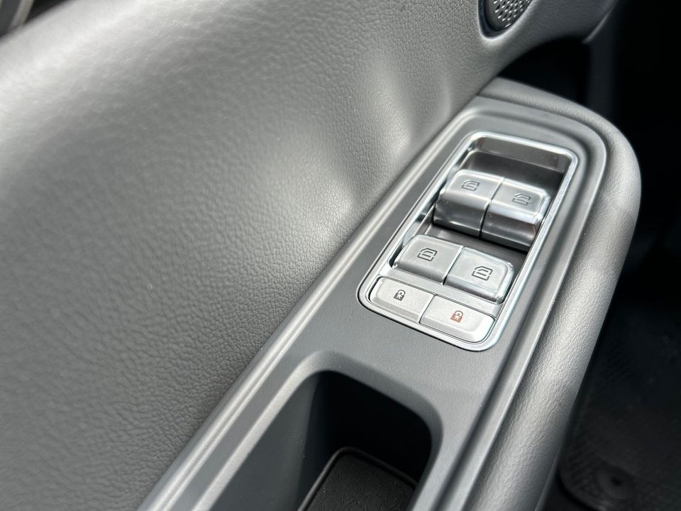 Hongqi E-HS9 99 Premium 5d