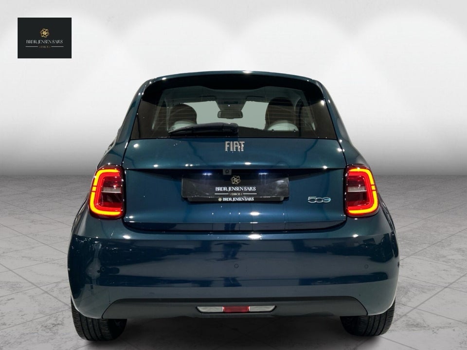 Fiat 500e 42 la Prima by Bocelli 3d