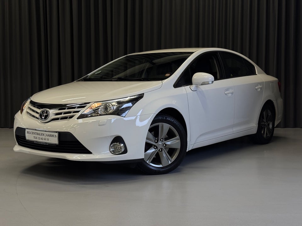 Toyota Avensis 1,6 VVT-i T2 Premium 4d