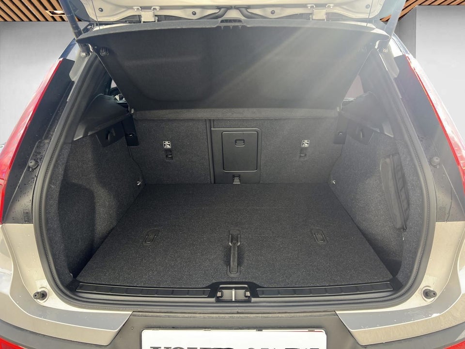 Volvo EX40 Extended Range Ultra 5d