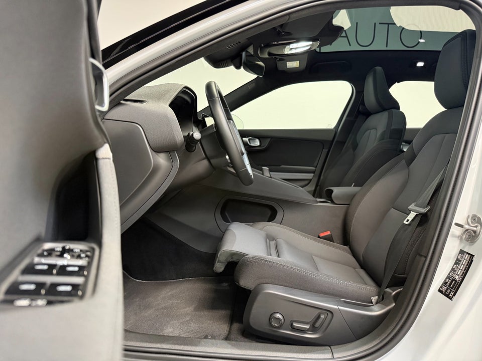 Polestar 2 Long Range AWD 5d