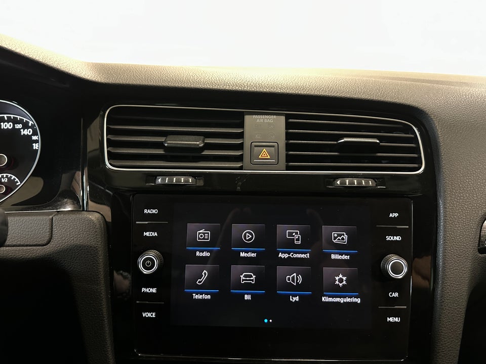 VW Golf VII 1,5 TSi 150 Highline 5d