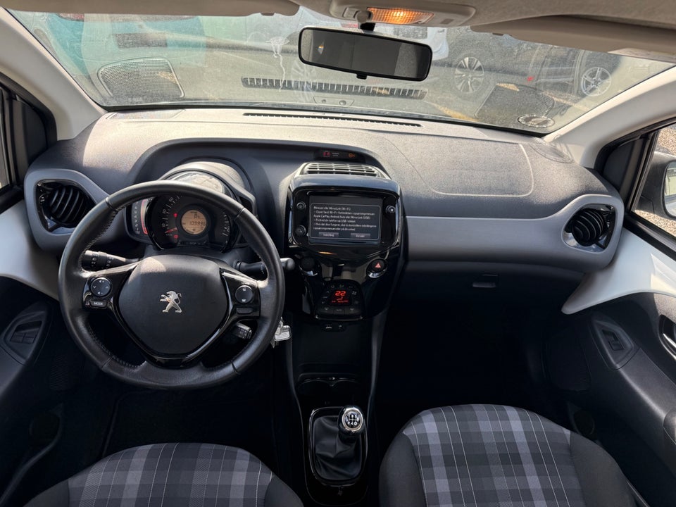 Peugeot 108 1,0 e-VTi 72 Allure 5d