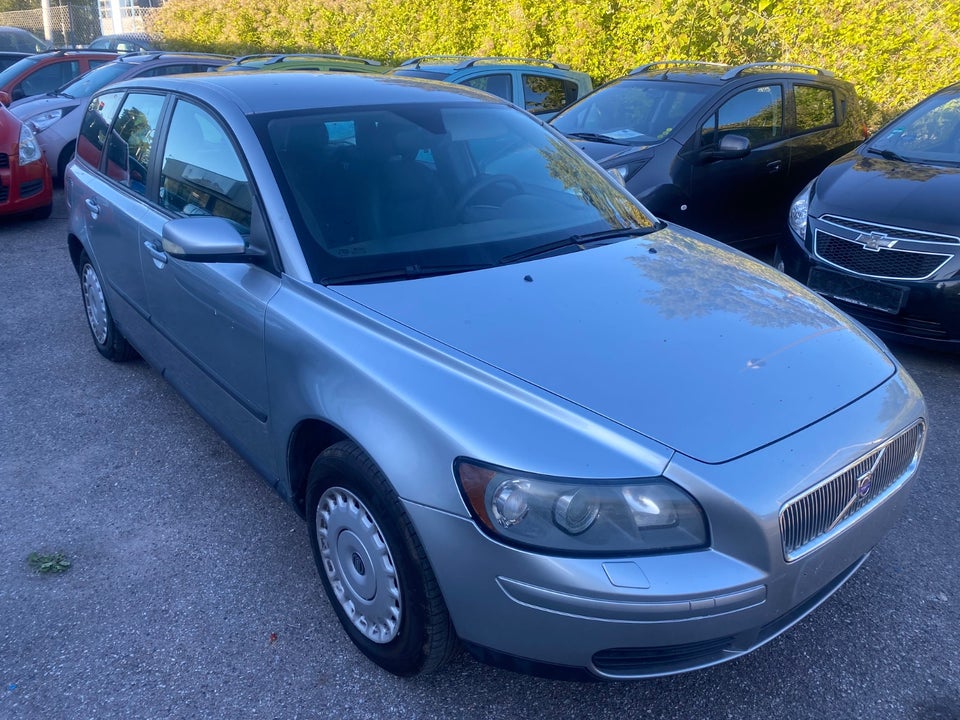 Volvo V50 1,6 Kinetic 5d