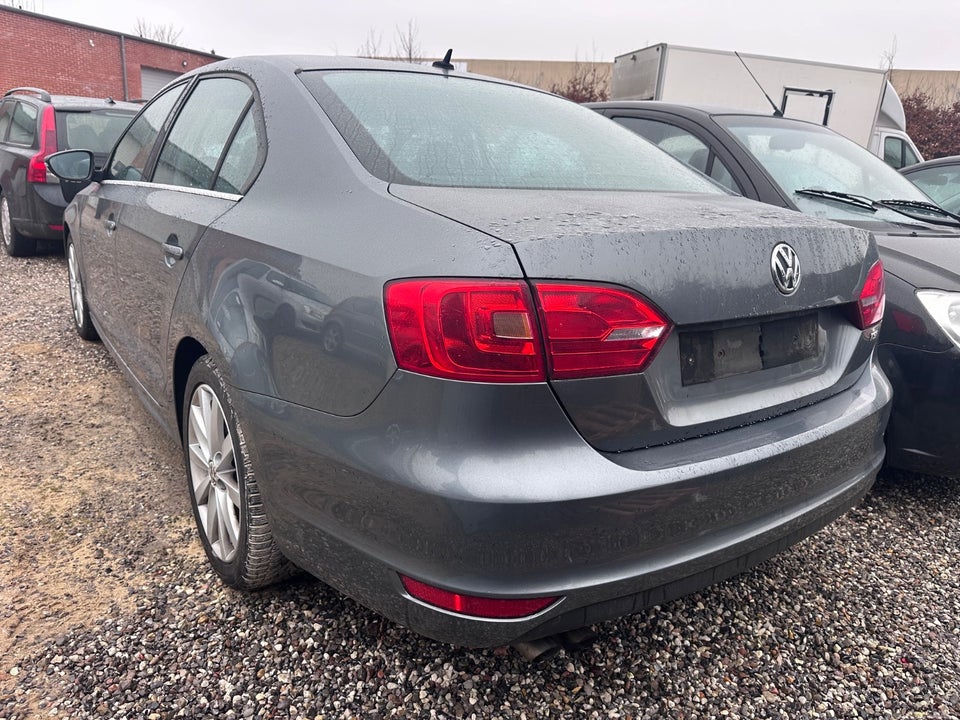 VW Jetta 1,4 TSi 122 Comfortline BMT 4d