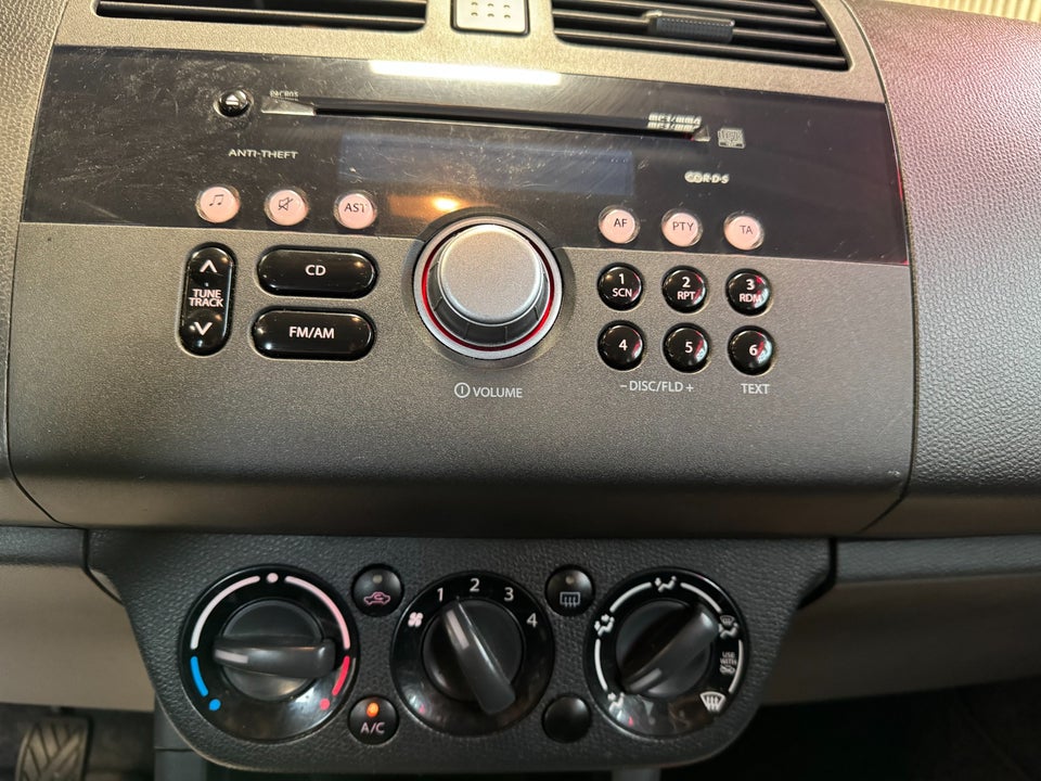 Suzuki Swift 1,3 GL 3d