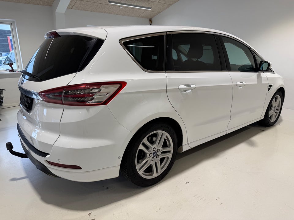 Ford S-MAX 2,0 TDCi 180 Titanium aut. 7prs 5d