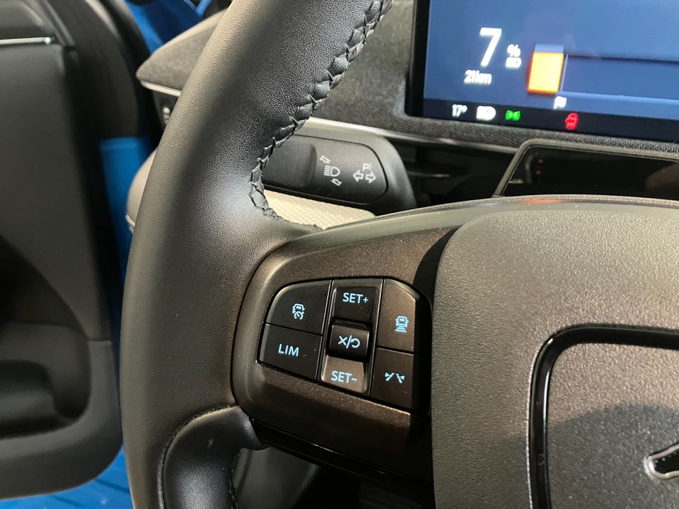 Ford Mustang Mach-E 70 Standard Range 5d