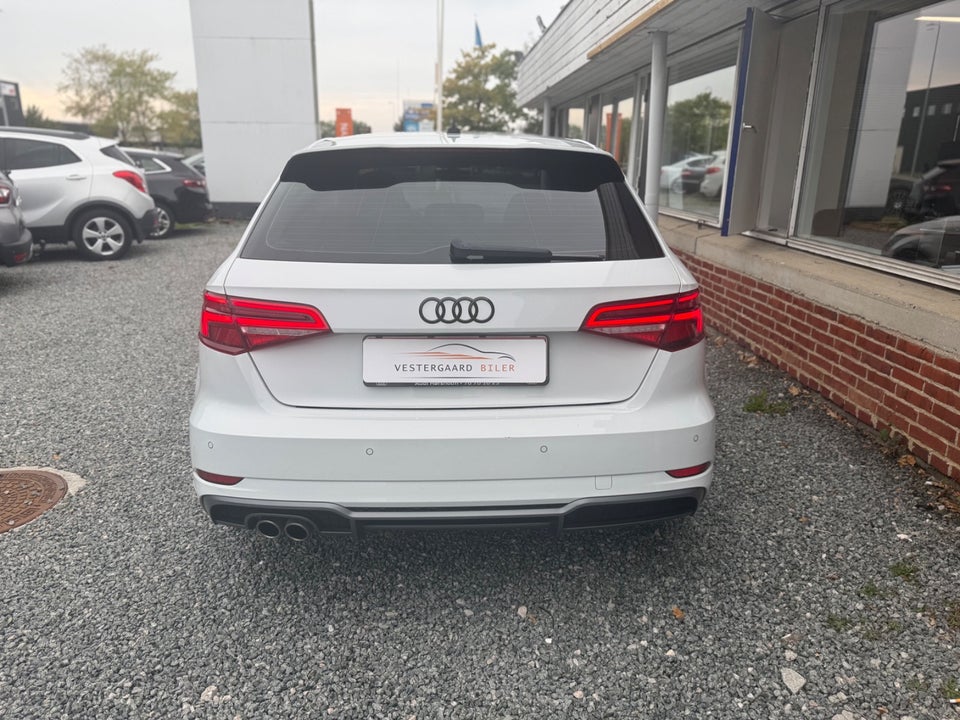 Audi A3 35 TFSi S-line Sportback S-tr. 5d