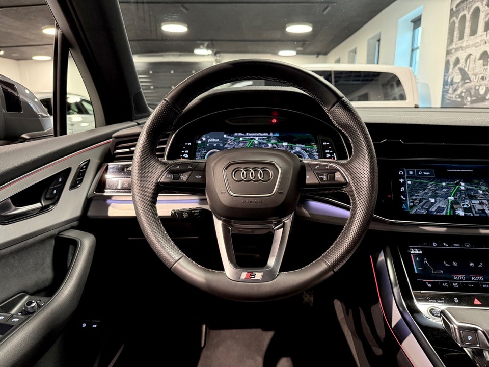 Audi Q7 55 TFSi e S-line quattro Tiptr. 5d