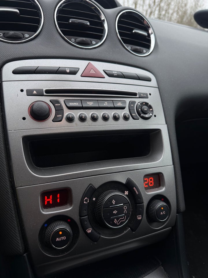 Peugeot 308 1,6 HDi 92 Comfort+ 5d