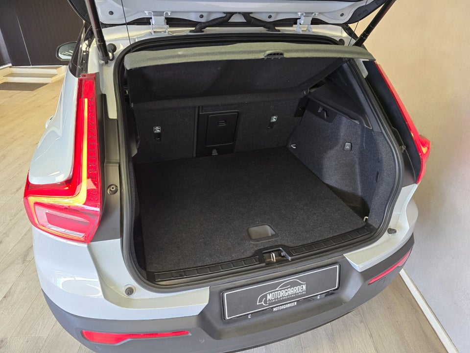Volvo XC40 P8 ReCharge Twin R-Design 5d