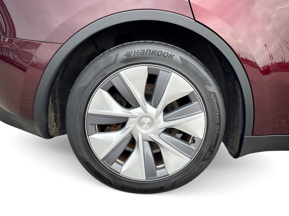 Tesla Model Y Long Range RWD 5d