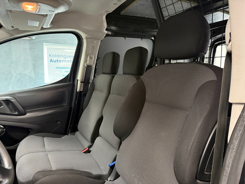 Peugeot Partner 1,6 BlueHDi 100 L1 Flex Van 5d