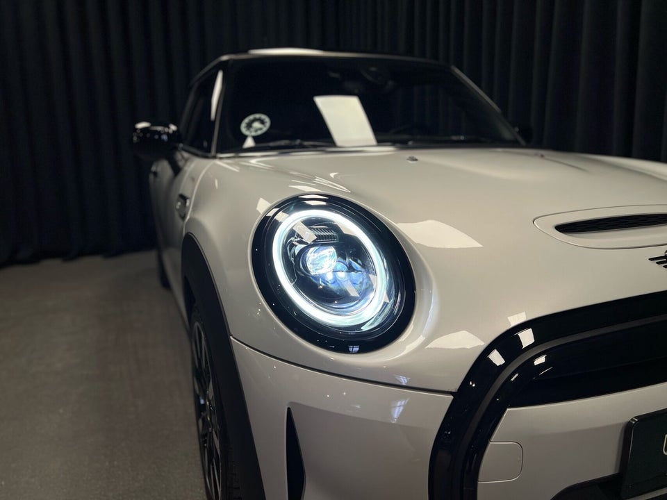 MINI Cooper SE Edition Premium Plus 3d