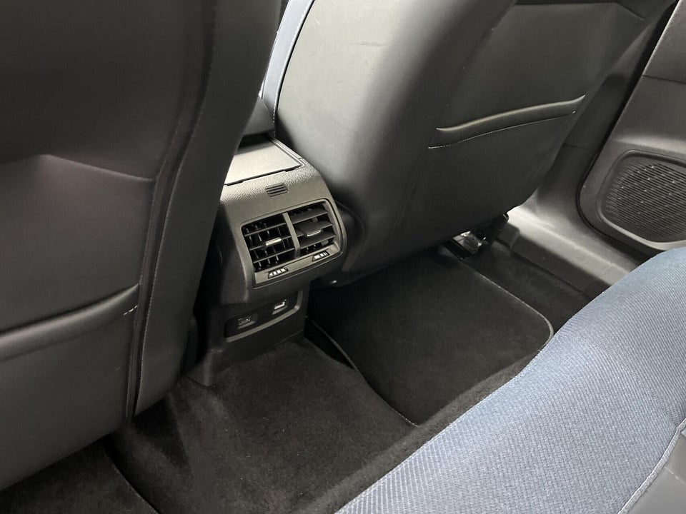 Citroën ë-C4 50 Shine 5d