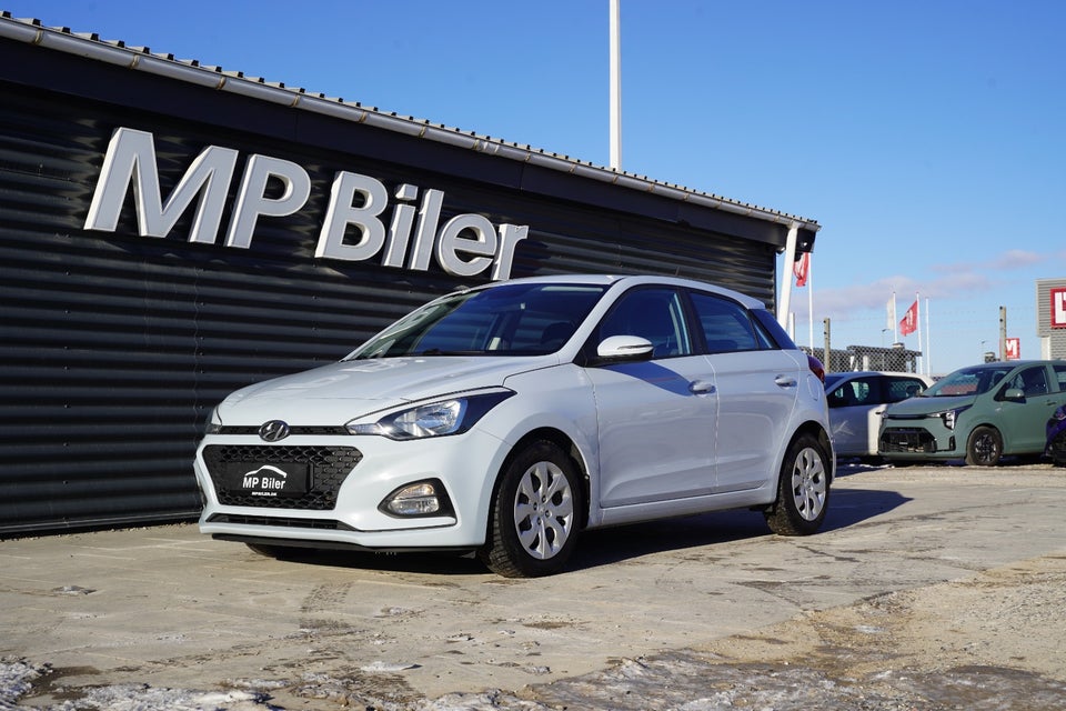 Hyundai i20 1,0 T-GDi Trend DCT 5d