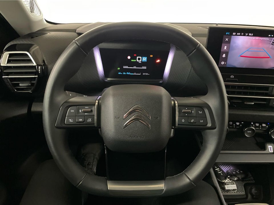 Citroën ë-C4 X 50 Shine 4d