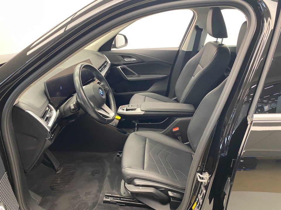 BMW iX1 xDrive30 X-Line 5d