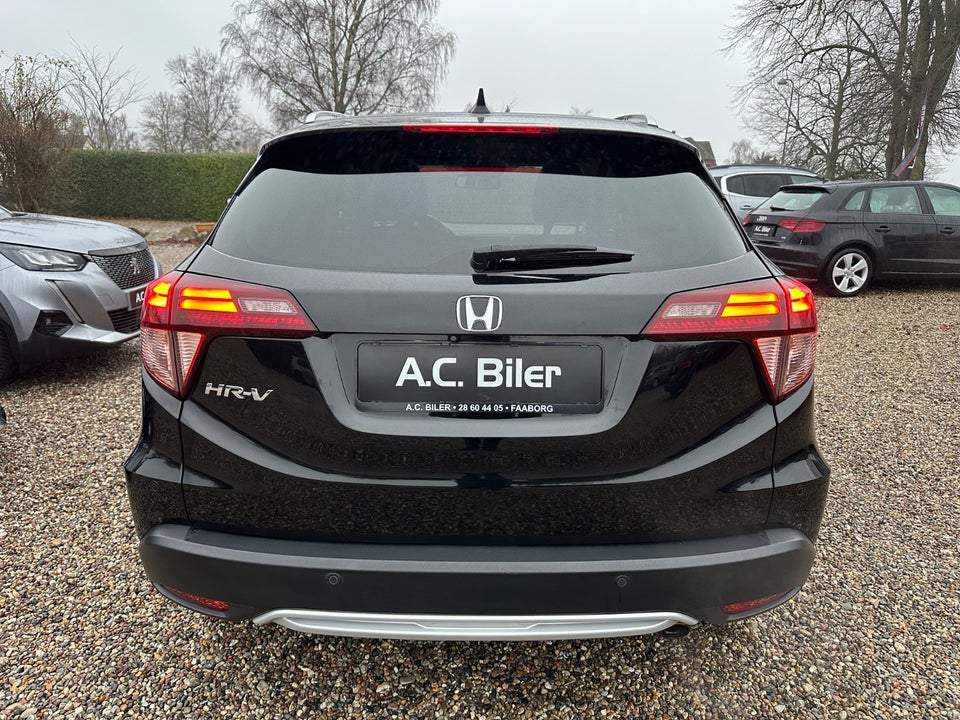 Honda HR-V 1,5 i-VTEC Executive CVT 5d