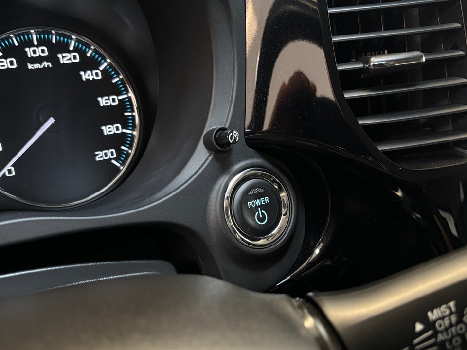 Mitsubishi Outlander 2,4 PHEV Limited CVT 4WD 5d