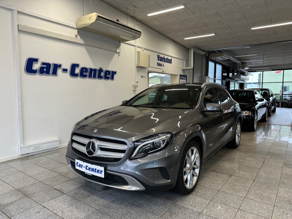 Mercedes GLA250 2,0 aut. 4Matic 5d