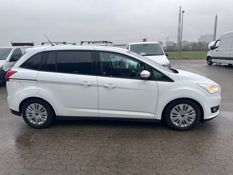 Ford Grand C-MAX 1,5 TDCi 120 Trend Van 5d