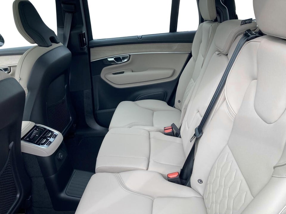 Volvo XC90 2,0 T8 ReCharge Ultra Bright aut. AWD 7prs 5d