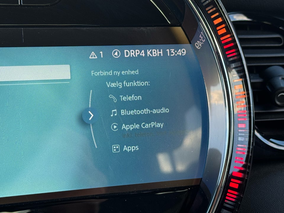 MINI Cooper SE Essential 3d