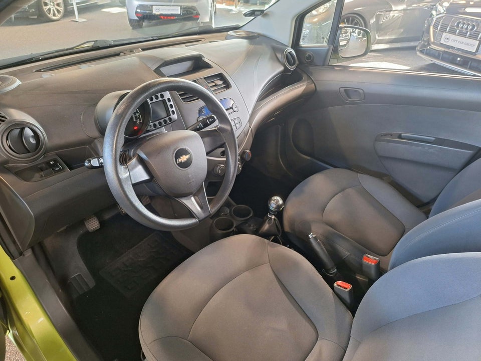 Chevrolet Spark 1,0 LS 5d