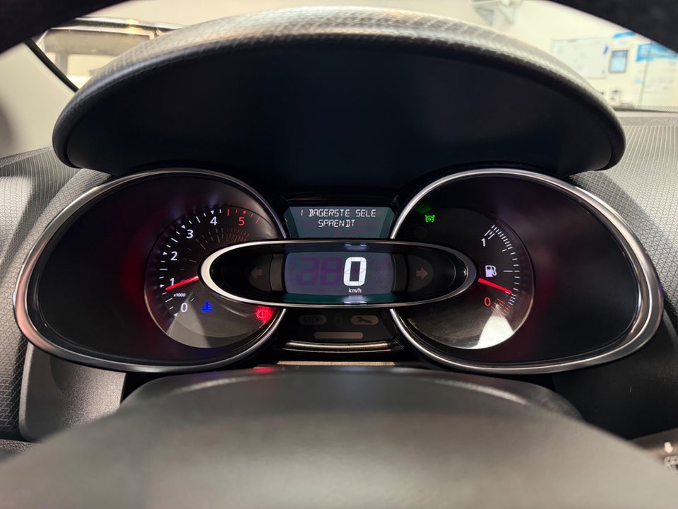 Renault Clio IV 1,5 dCi 90 Zen Sport Tourer 5d
