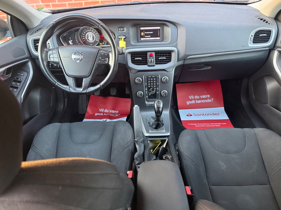 Volvo V40 1,6 D2 115 Drive-E 5d