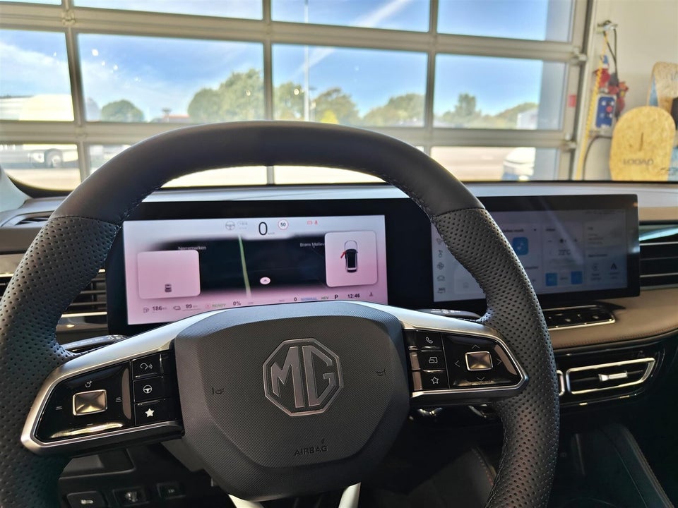 MG HS 1,5 PHEV Luxury 5d