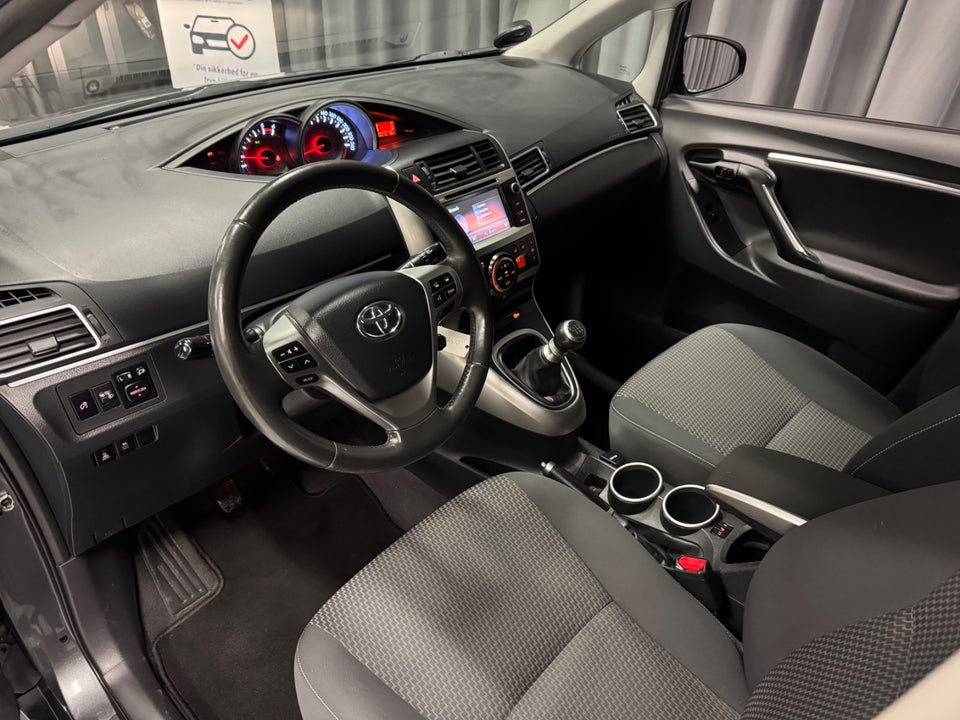 Toyota Sportsvan 1,6 D-4D T2 Touch 5d