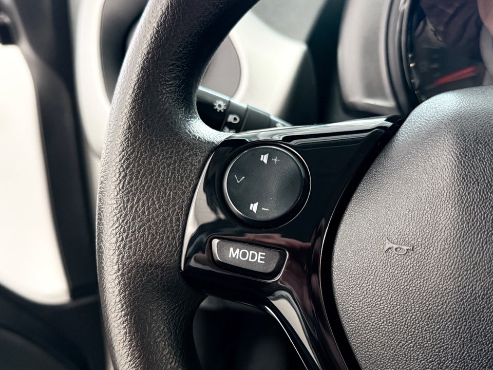 Peugeot 108 1,0 e-VTi 69 Active 5d