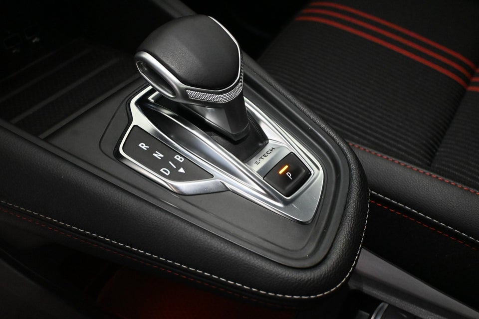 Renault Captur 1,6 E-Tech R.S. Line 5d