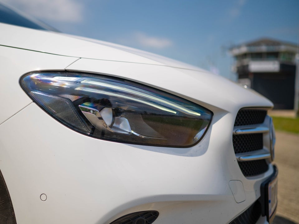 Mercedes B200 d 2,0 Progressive aut. 5d