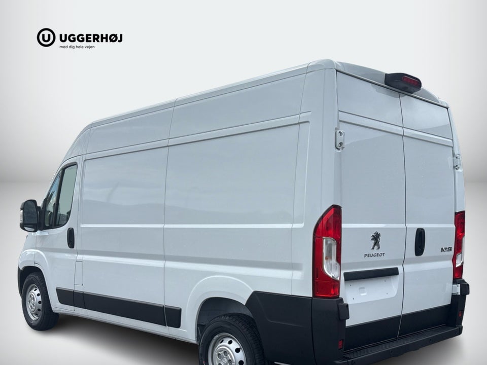 Peugeot Boxer 435 2,2 BlueHDi 165 L2H2 Premium